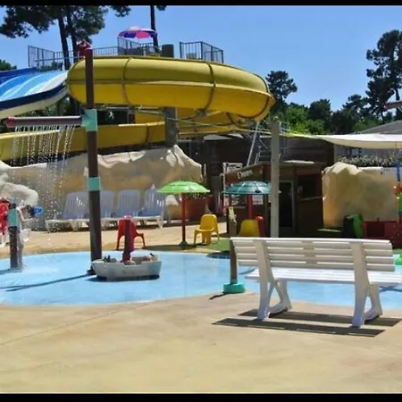 Mobil Marie La Pignade Kamp alanı *